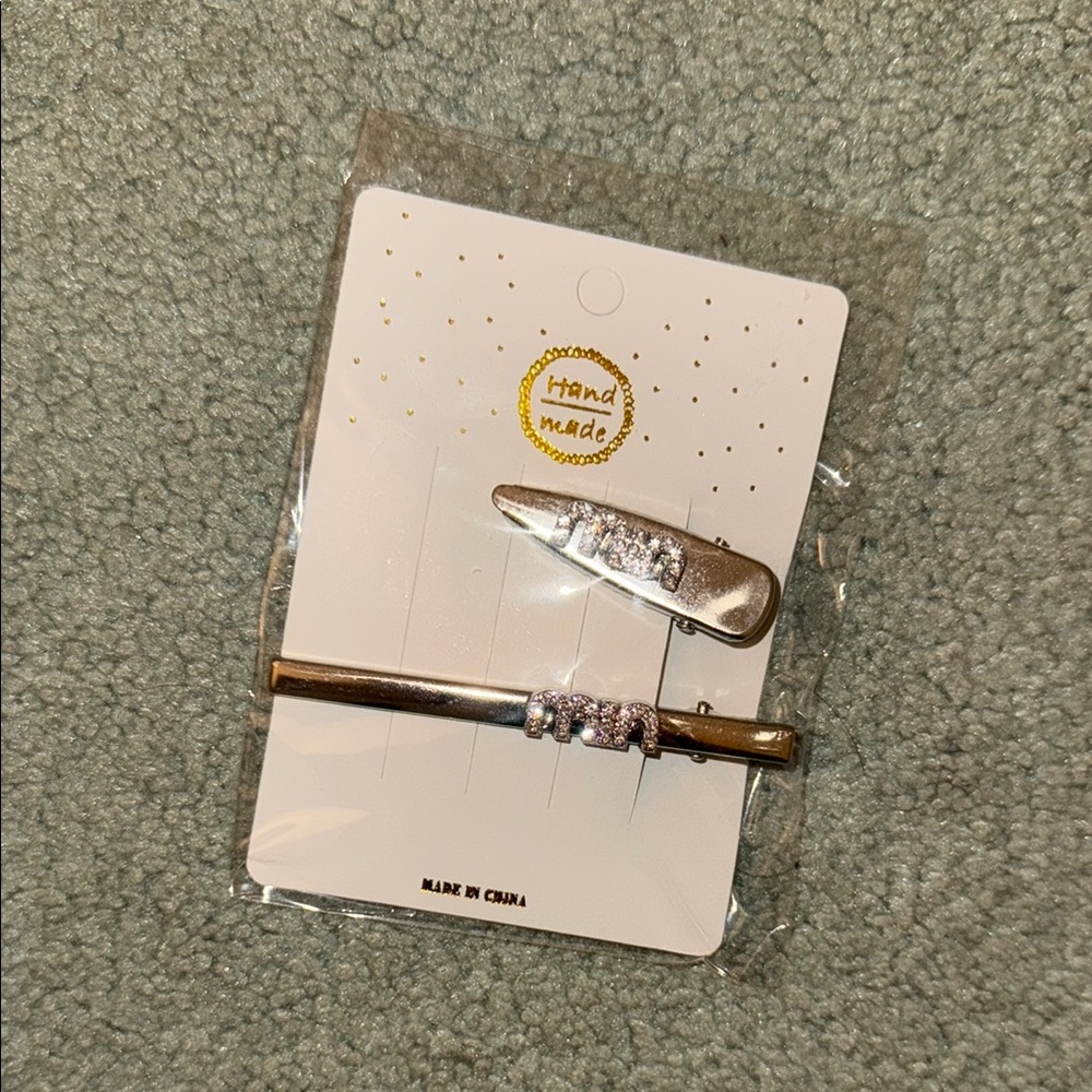 Chic Silver Hair Clip Duo